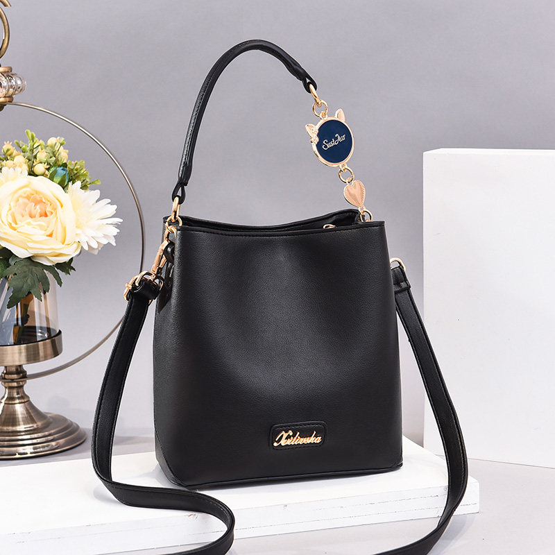 2020新款潮春夏韩版手提流行小包包 依马朵女士包袋