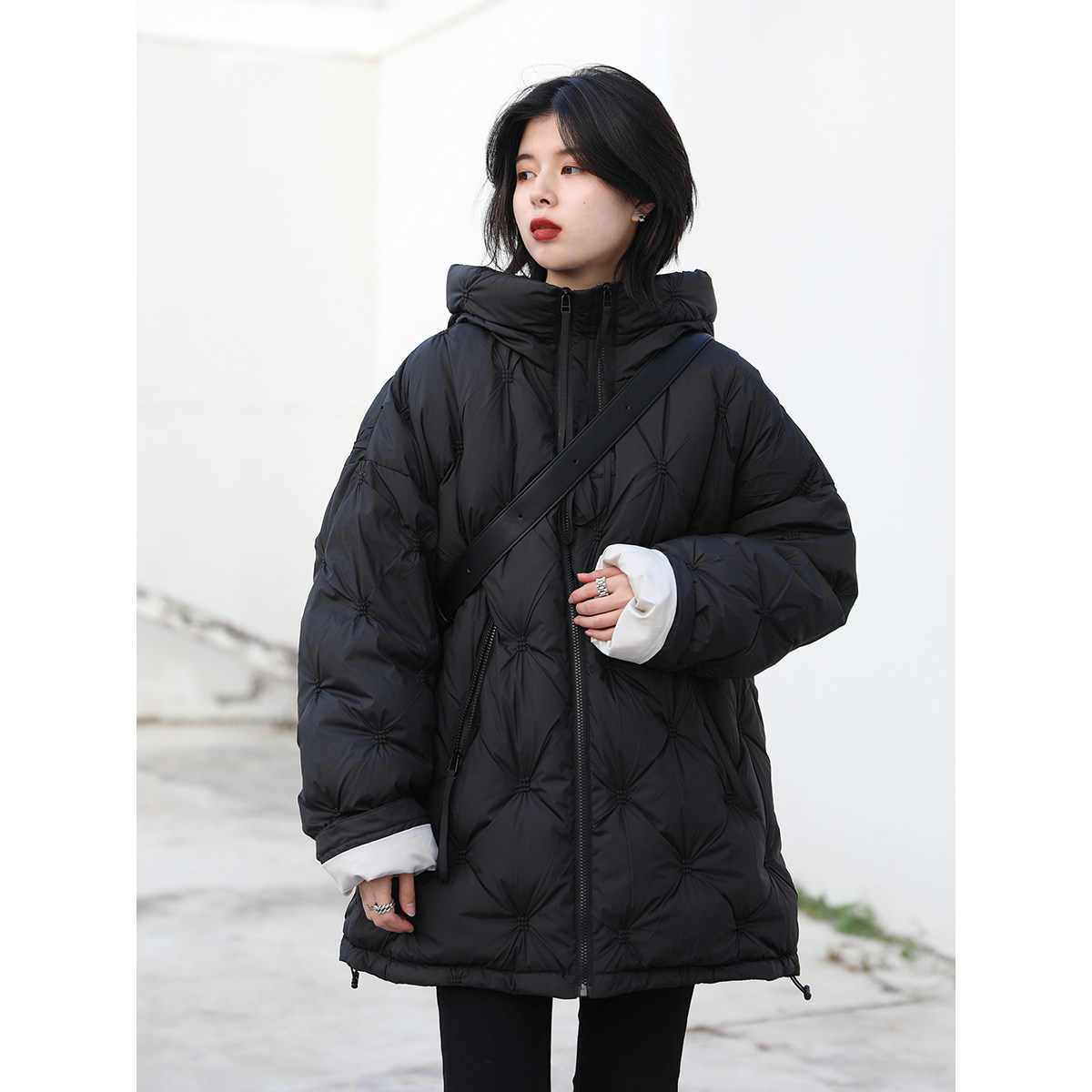 【一方服饰】白色宽松连帽菱格90白鸭绒羽绒服女冬季加厚保暖外套,淘宝优惠券,粉丝福利购,淘宝优惠卷