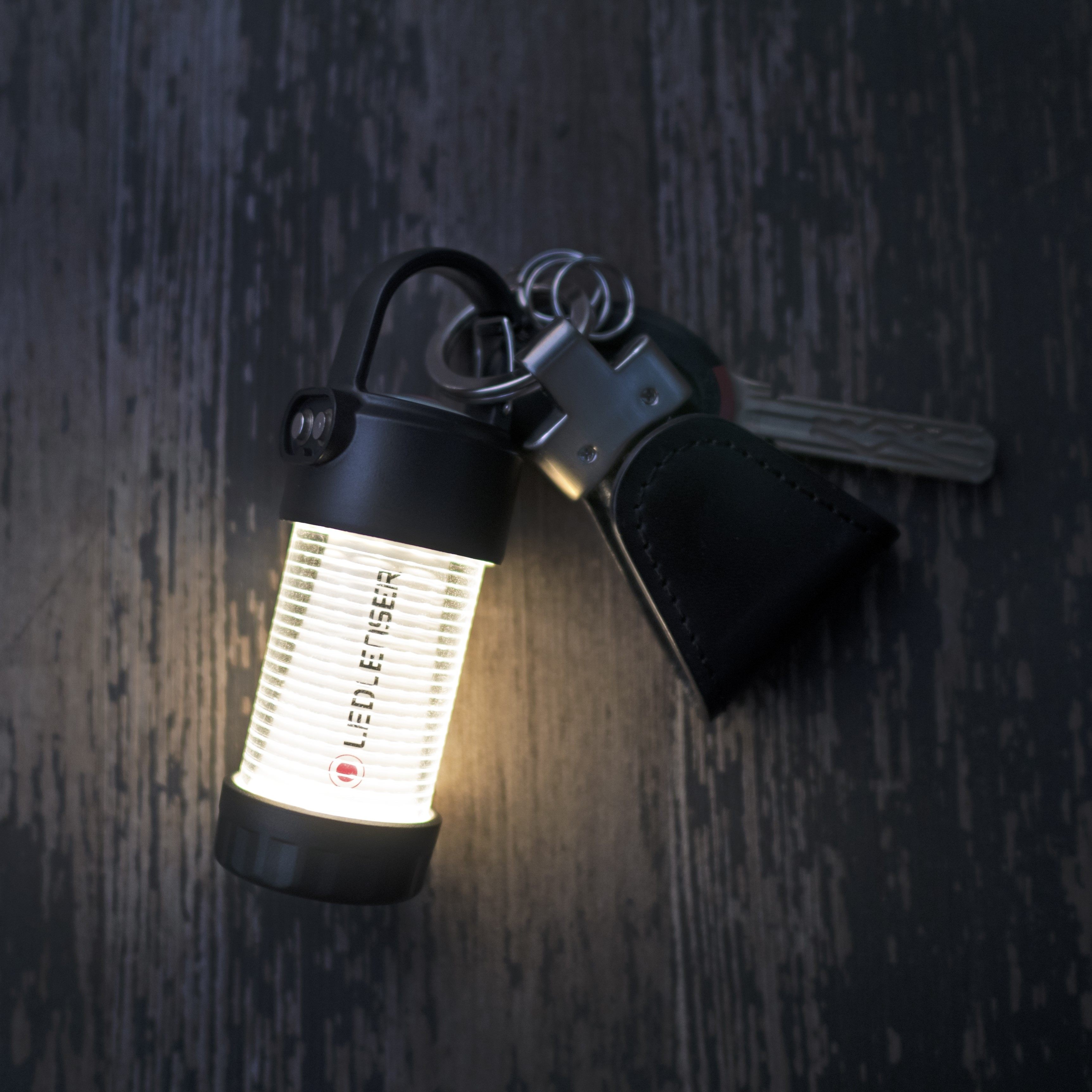 德国Ledlenser雷神ML4 6户外超轻充电露营帐篷灯便携应锂电池电筒 - 图3