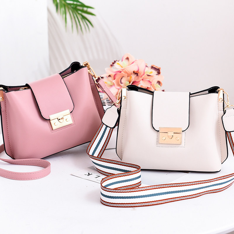 2020新款大容量潮韩版网红小包包 佛系女包商城女士包袋