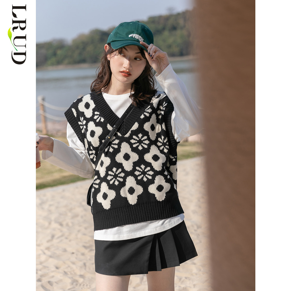 lrud针织春装2022年新款女上衣马甲 lrud马夹