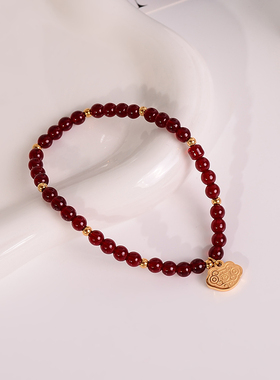 钛钢手链 小蛮腰铃兰花红色珠珠手链女显白百搭简约手饰精致手串