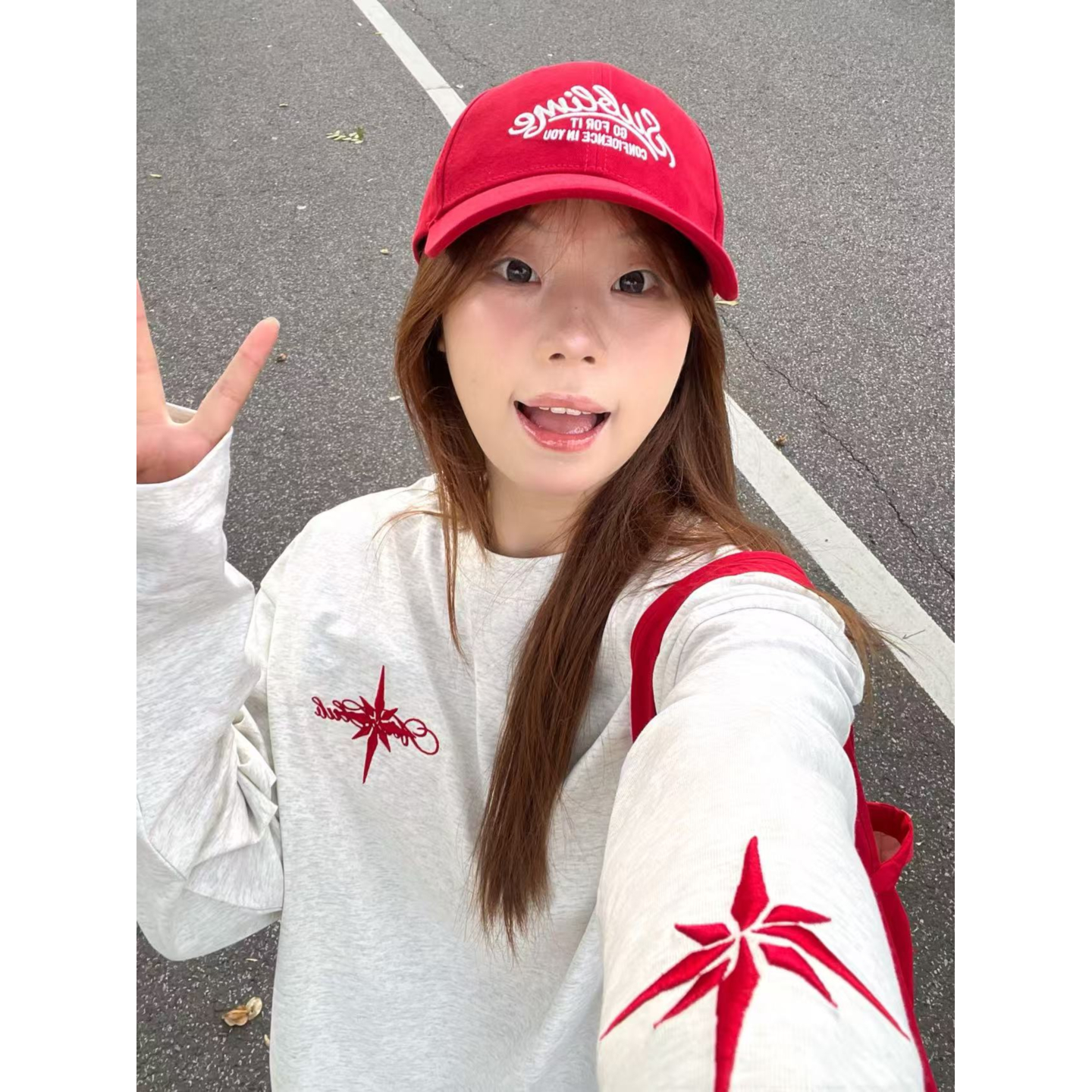 大码胖mm美式高街星芒刺绣圆领长袖卫衣女秋冬季宽松百搭底衫上衣 - 图3