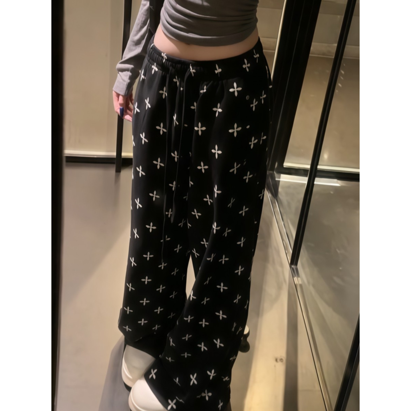 大码胖mm韩系甜辣十字架满印休闲裤女秋季新款宽松阔腿运动长裤潮,淘宝优惠券,粉丝福利购,淘宝优惠卷