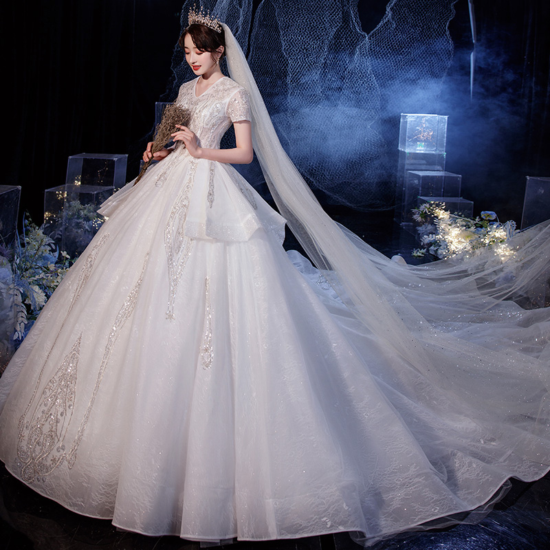 爱白汇旗舰店V领婚纱新款气质新娘礼服孕妇星空大拖尾森系超仙梦幻蓬蓬裙2