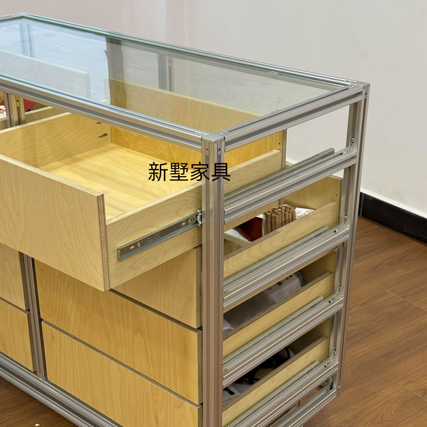 工业风原木色岛台柜子可移动带轮抽屉柜铝型材框架玻璃台面收纳柜,淘宝优惠券,粉丝福利购,淘宝优惠卷