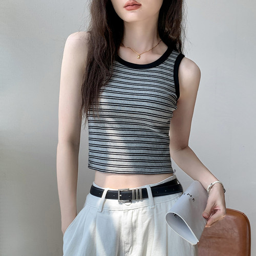 歌倍尚条纹吊带背心女2025夏季新款辣妹性感修身显瘦时尚无袖上衣 - 图2