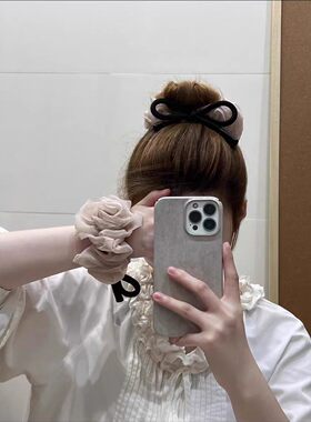 双面戴的粉色玫瑰发圈