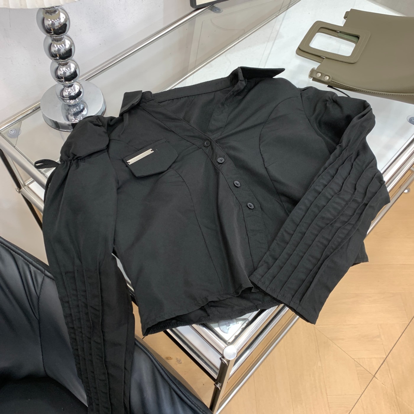 衬衫秋季短款小众时尚新款通勤单排扣小个子上衣女 I#28 - 图3