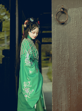 珍珠云肩百搭神器网红戏曲披肩