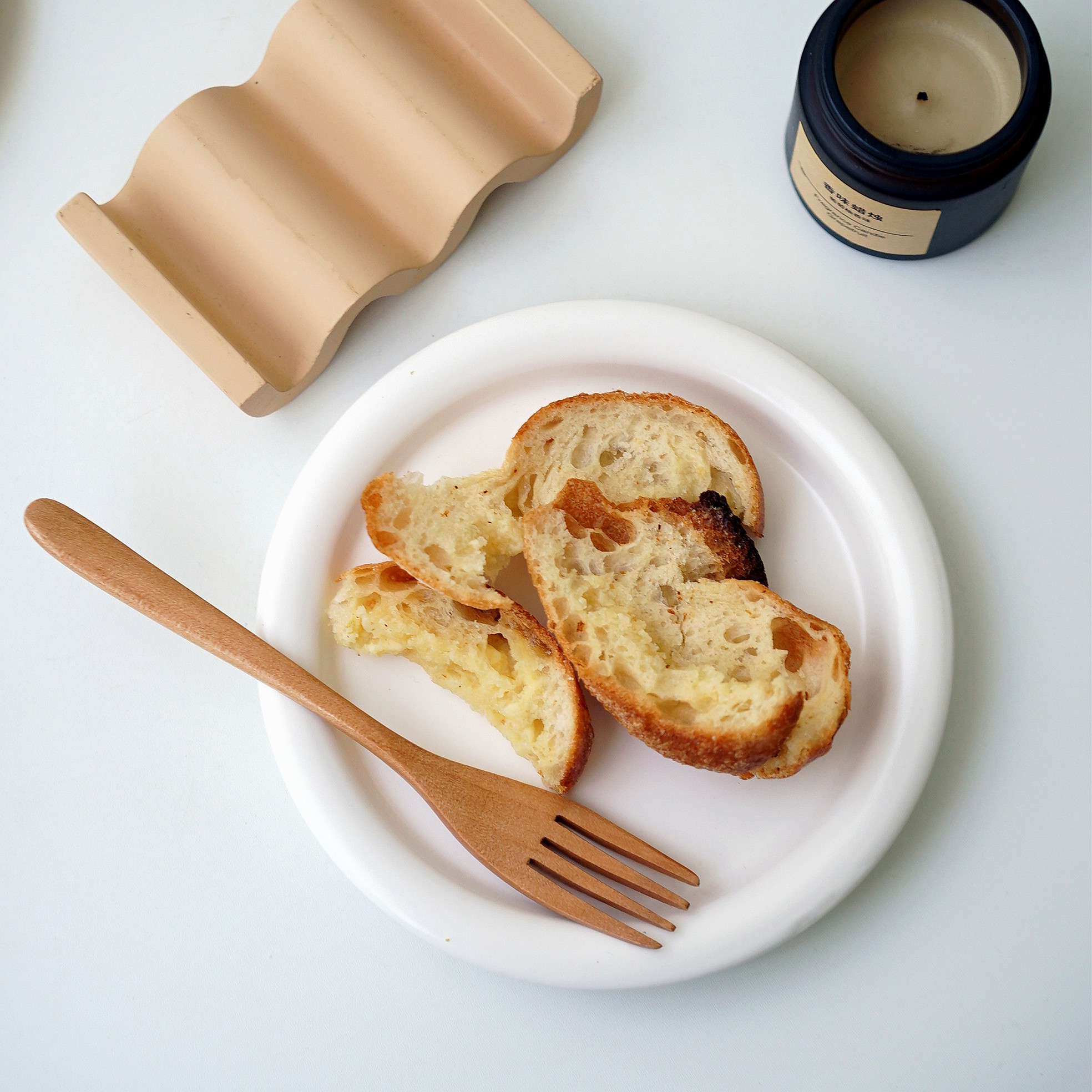 出韩国/一见倾心奶油色系/陶瓷甜品盘早餐盘西餐盘咖啡馆风小圆盘-图2