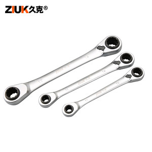 一把四用 久克双向快速四用棘轮扳手工具梅花扳手9mm修车扳手维修