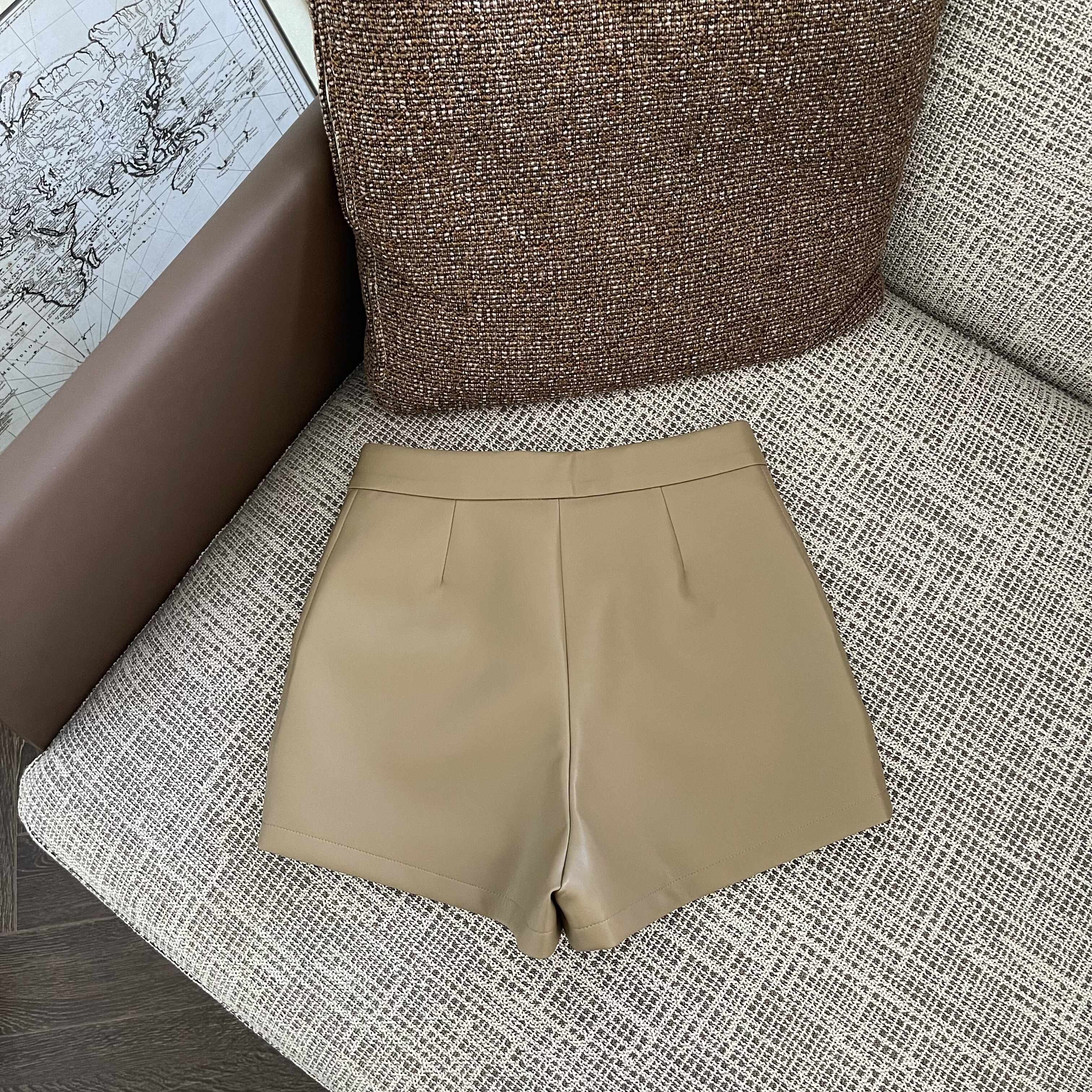 FASC自制老钱风卡其色皮短裤女休闲阔腿裤秋冬高腰显瘦外穿靴裤子,淘宝优惠券,粉丝福利购,淘宝优惠卷