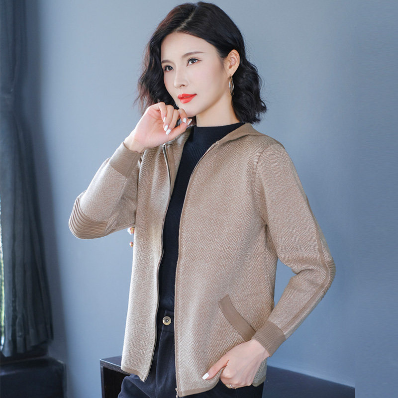 春秋装2020年新款韩版宽松短外套 尚绒飞短外套