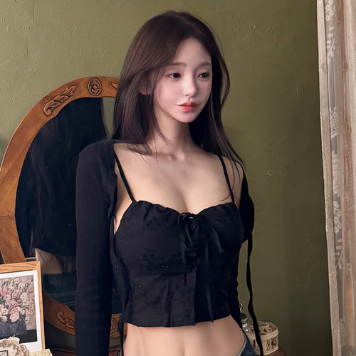 kindame韩国新款蝴蝶结蕾丝吊带背心修身露脐打底衫TS23S1005 - 图0
