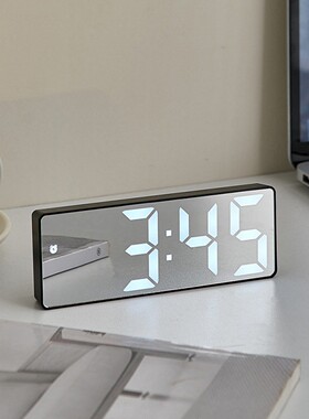 ins风LED时钟创意电脑桌面学生宿舍电竞房办公室装饰摆件房间好物