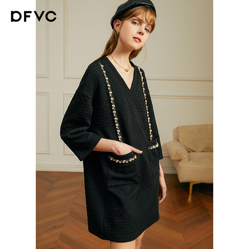 dfvc春季黑色v领钉珠连衣裙卫衣裙 dfvc连衣裙