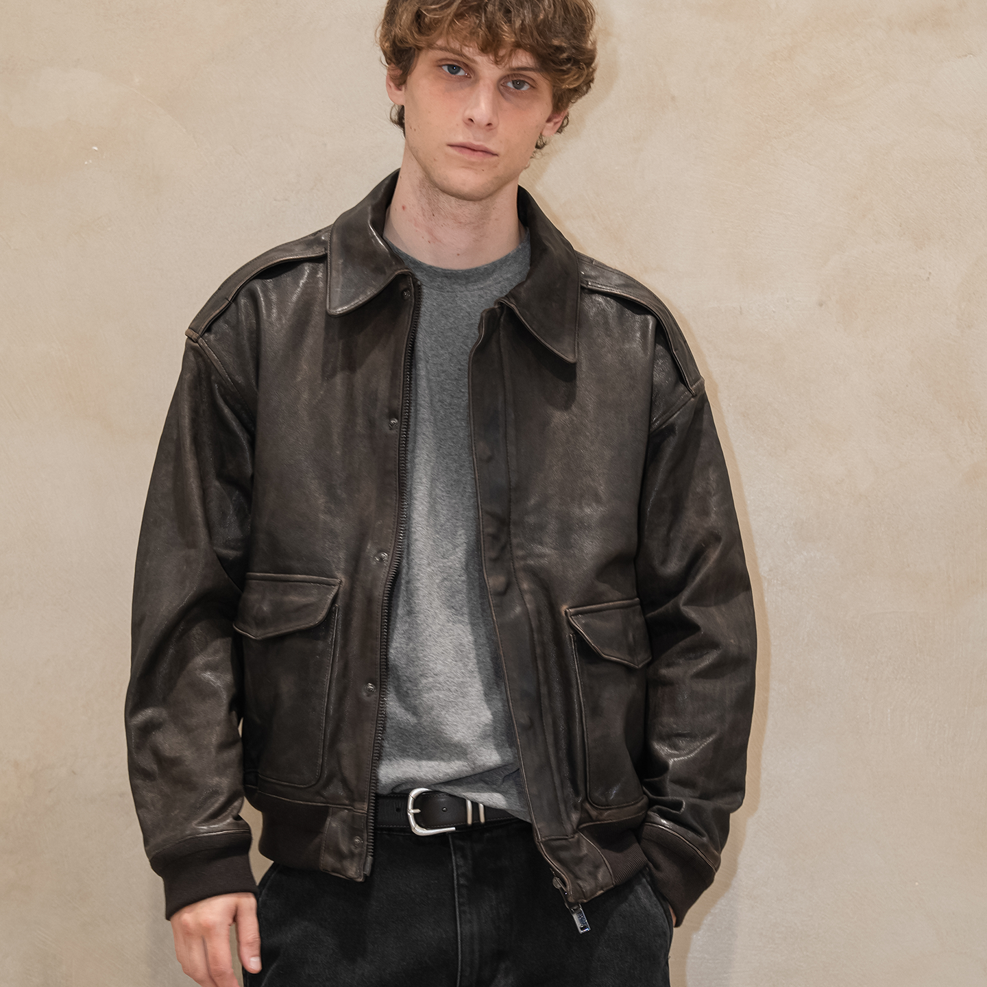 GREMADE ROW风新西兰羊皮“泥染”落色做旧无涂油蜡A2飞行服夹克 - 图1