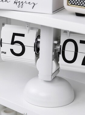 速发面IV钟T风数字翻页时E装饰摆件轻奢桌L创意艺术机械饰品