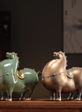 速发客瓷唐家摆件创意招财工艺品绿马马居陶厅玄关桌面办公室装饰
