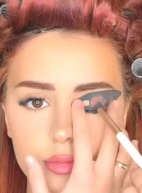新手眼影化妆工具眼妆辅助器美妆硅胶工具eyetour eyeshadow tool