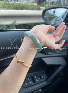 新疆和田玉且末蓝手镯平替正品青玉晴水天然真玉石玉镯子妈妈款