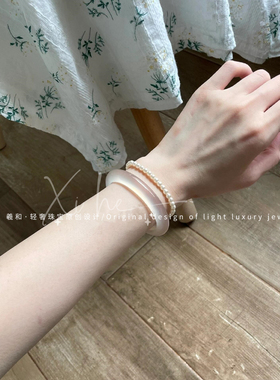 【毕业级】显白高冰透香槟玉镯