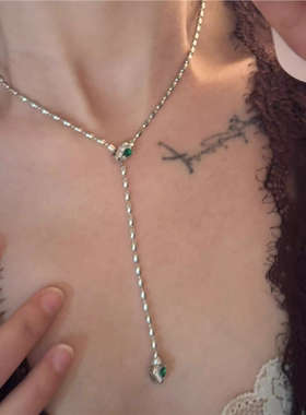 蛇年本命绿色形项链轻奢高