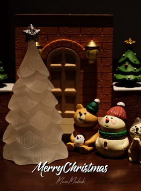 超可爱治愈圣诞树冬日主题小狗小熊公仔模型桌面书架装饰摆件礼物