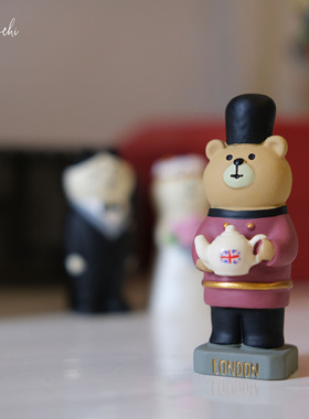 装饰摆件茶壶护卫队小熊士兵