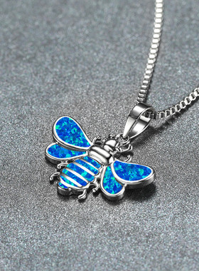 2021欧美跨境电商配饰仿澳宝小蜜蜂吊坠项链简约东方田园风锁骨链