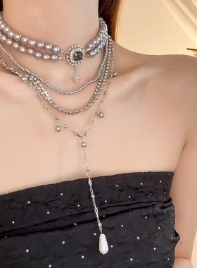 银灰色多层叠戴珍珠项链女复古小众轻奢高级感choker锁骨链配饰