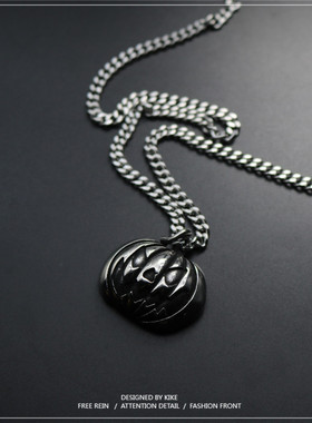 搞怪风项链男士钛钢ins百搭吊坠