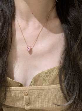 v金材质不掉色玫瑰庄园满钻路路通项链别致吊坠气质款高级锁骨链