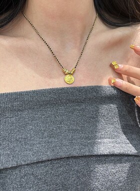 v金材质不掉色财神编绳碎金子黑金项链女新中式财神爷圆牌吊坠