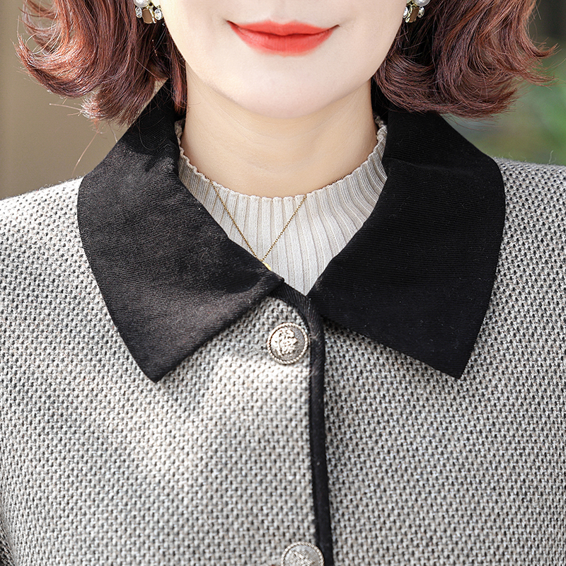 妈妈春装外套洋气中老年女装小香风上衣2026新款阔太太春秋季夹克
