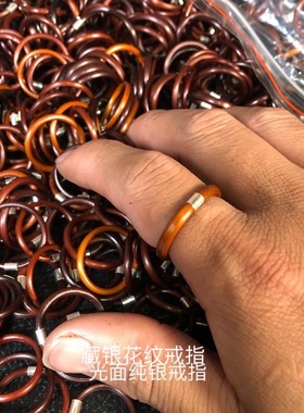 西藏鸡血藤情侣男女款戒指，2022民族旅游纪念饰品银饰