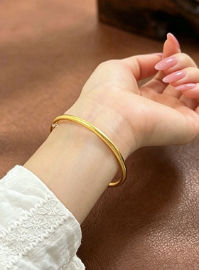 沙金传承手镯女款轻奢简约高级感镀仿真金色实心素圈磨砂手环镯子