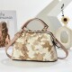 Send mom a birthday gift, high-end new Chinese embroidery middle-aged women's handbag 2026 summer new cross-body bag