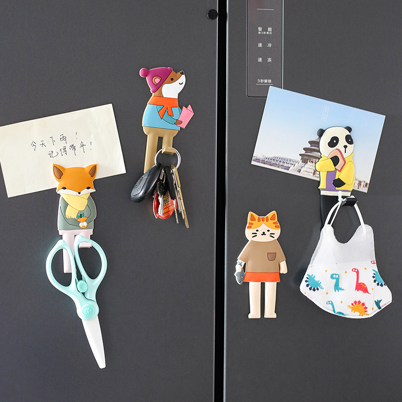 日式多功能磁吸动物冰箱贴挂钩可爱卡通免钉强磁置物磁铁挂钩