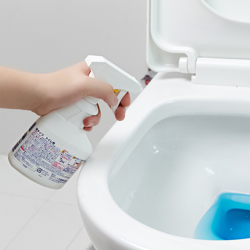 日本进口厕所马桶清洁剂坐便器除臭剂卫生间强力喷雾洗马桶液 - 图1