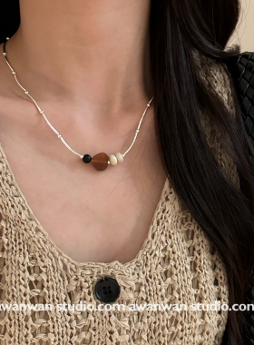 阿婉Wan独特个性复古时髦冷淡风琥珀串珠吊坠项链牛角圆管锁骨链