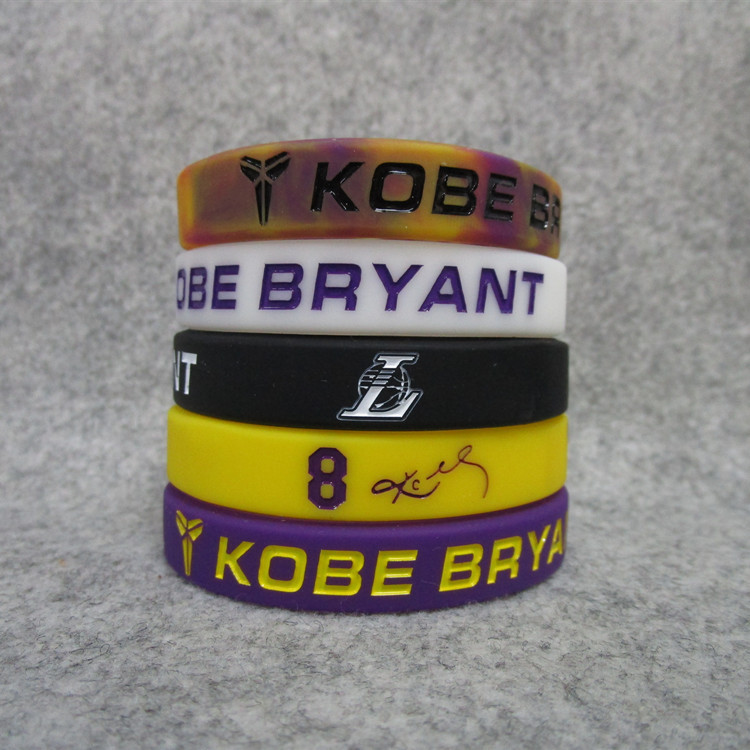 湖人队8号科比Kobe Bryant签名运动手环硅胶夜光珍藏腕带球迷饰品 - 图0