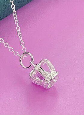 2026金荣星镶石皇冠吊坠