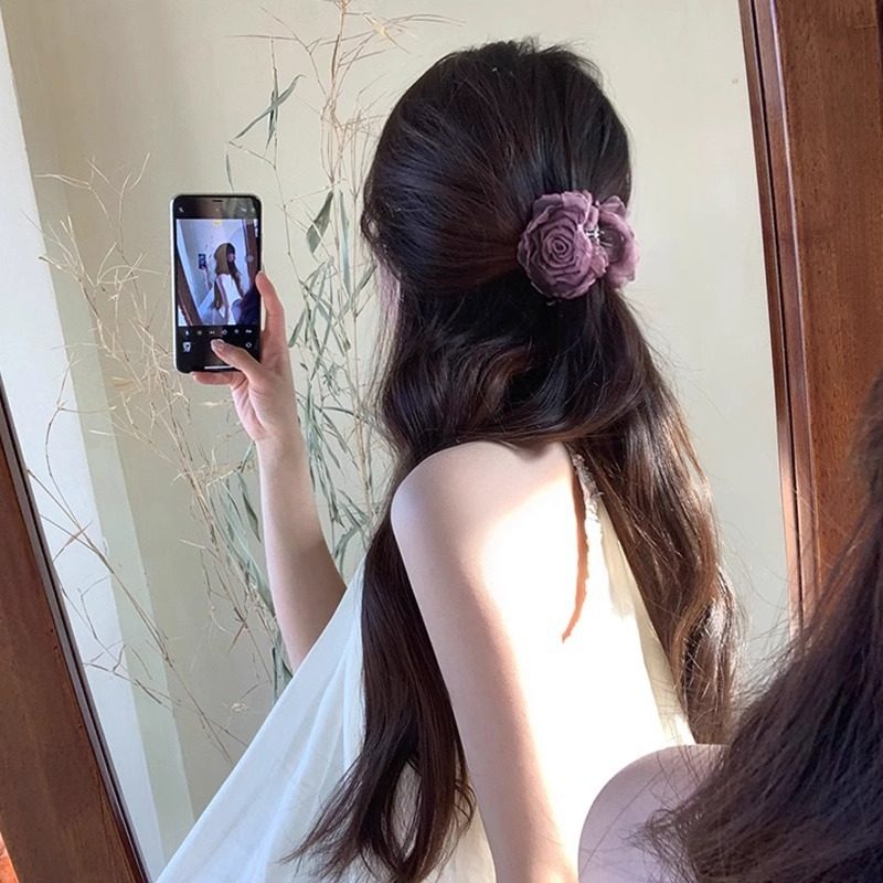 紫色山茶花花朵发夹后脑勺半扎发抓夹女高级感2025新款鲨鱼夹发卡,淘宝优惠券,粉丝福利购,淘宝优惠卷
