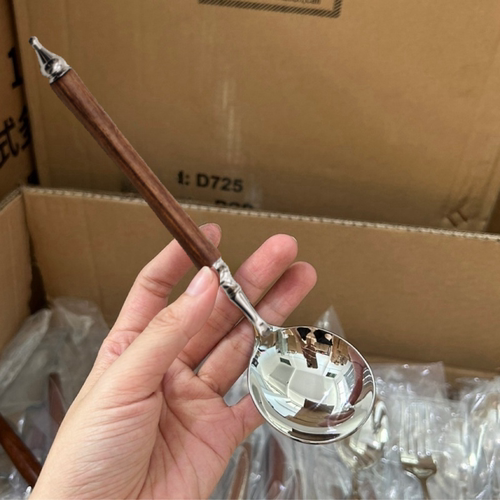 不锈钢ins法式轻奢复古贵族仿木柄西餐勺圆头干饭勺甜品勺汤勺子 - 图0