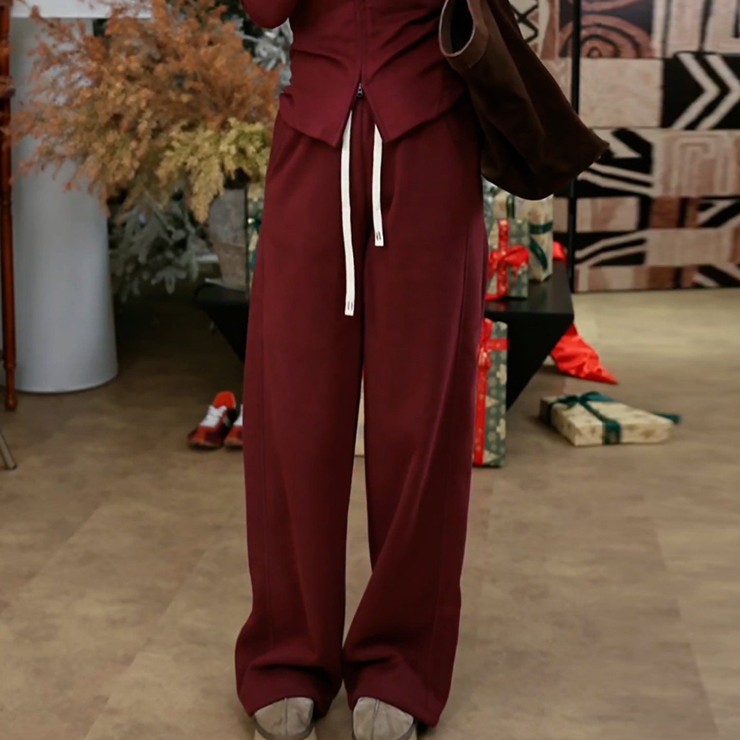 Ader撞色抽绳运动卫裤女2026春季新款宽松阔腿百搭显瘦直筒休闲裤,淘宝优惠券,粉丝福利购,淘宝优惠卷