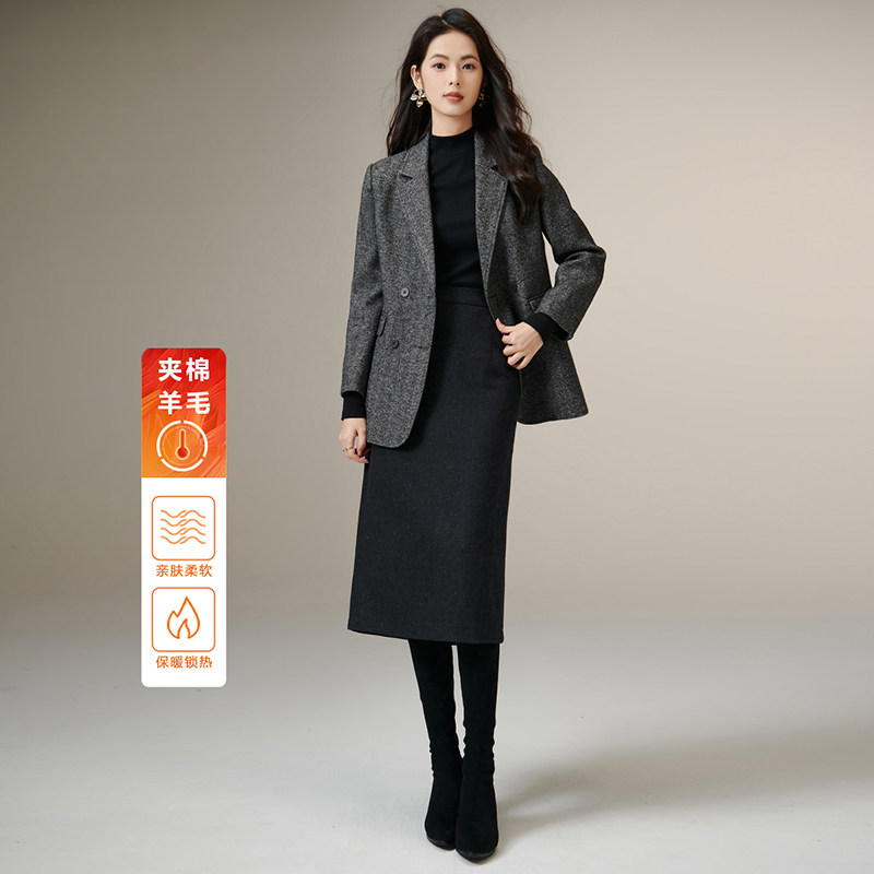 晚白2025年冬新款老钱静奢风粗花呢气质羊毛翻驳领西装夹棉外套女,淘宝优惠券,粉丝福利购,淘宝优惠卷