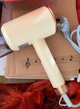 三插头电吹风机1200w以下更安全