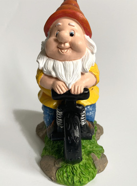 跨境三轮车侏儒小矮人树脂工艺品